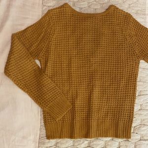 ✨Mustard knitted sweater